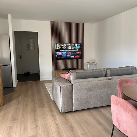 Appartement Proche Paris-Aeroport Cdg-Gare-Disney Villiers-le-Bel Exterior photo