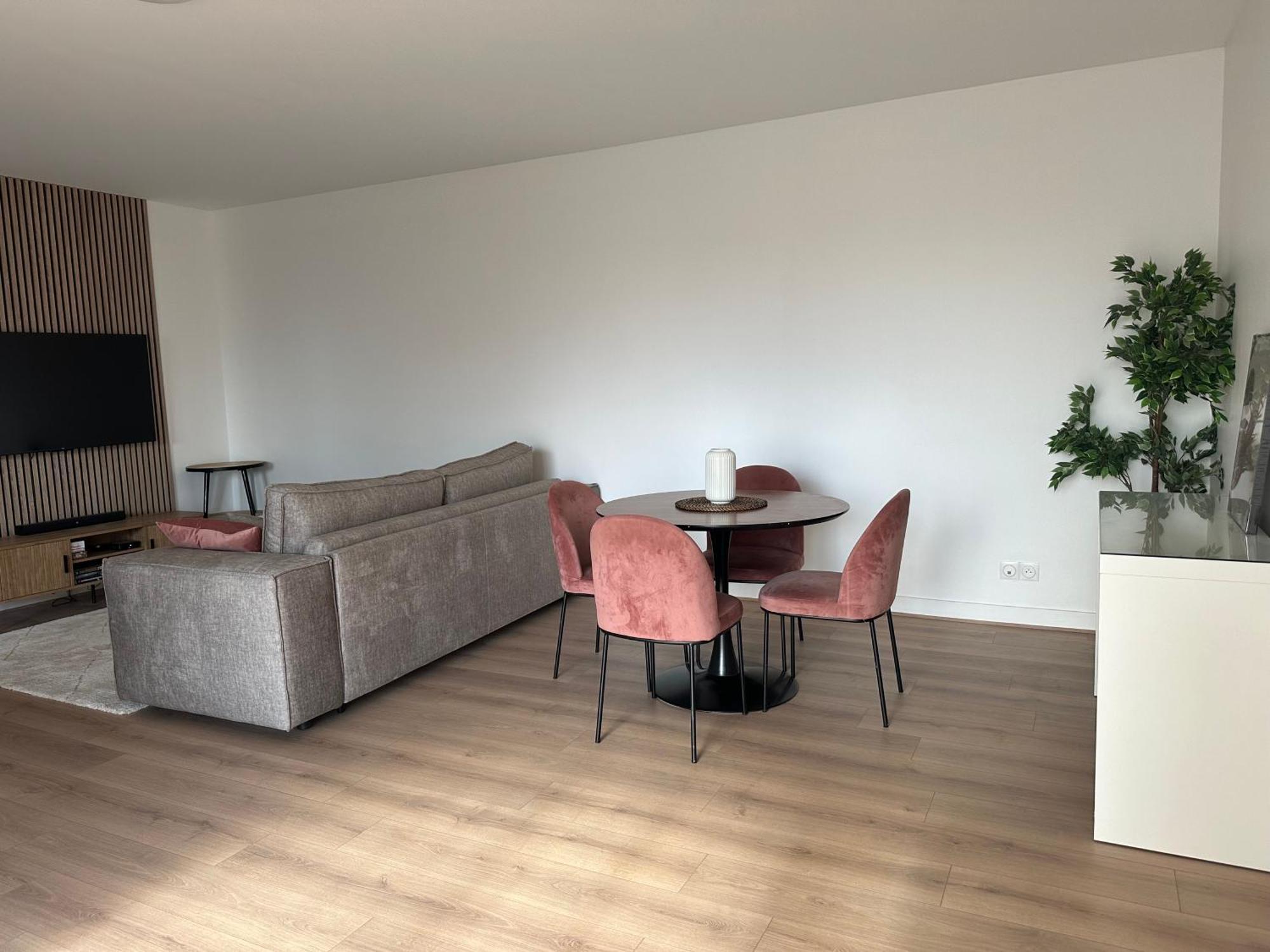 Appartement Proche Paris-Aeroport Cdg-Gare-Disney Villiers-le-Bel Exterior photo